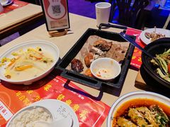 -胡桃里乐队酒馆(广州塔店)