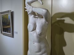 林森·雕塑《挤压2》-上海虹桥当代艺术馆