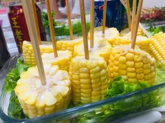 -逸山伍自转小火锅(纺织品店)