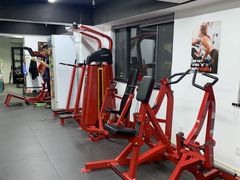 -坚果健身24小时工作室(定西路店)