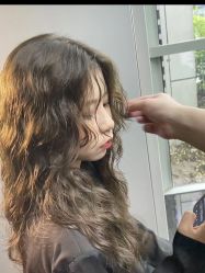 -藤野造型烫发染发