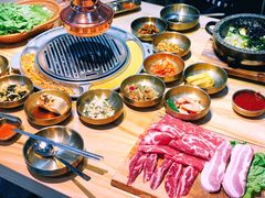 雪花肉-金顺韩式烤肉·网红烤肉店(广利路店)