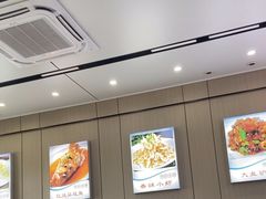 -丹水桥地锅鱼·翘嘴鲌·地方特色全鱼宴(丹江口大坝店)