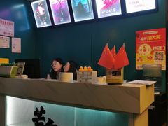 -荒岛实景沉浸密室(江汉路1店)