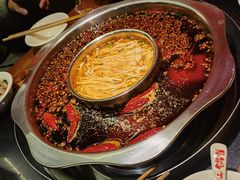 -锅首鲜品火锅(鸳鸯店)