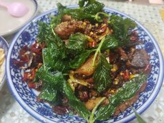 -蜗牛小馆醉乡民谣云南菜(惠新西里店)