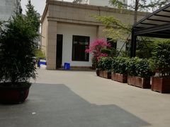 -月圆霖特色农家乐