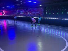 -VS SPORTS PARK运动玩乐园·团建·生日会(合生汇店)