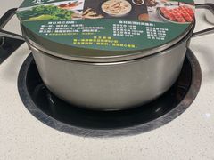 -煲王粤菜餐厅(中侨中心店)
