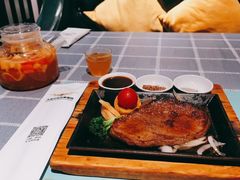 铁板超级牛排-外滩风尚(漪汾街店)