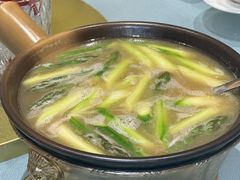 -新加坡泰园村酒楼直营(新华路店)