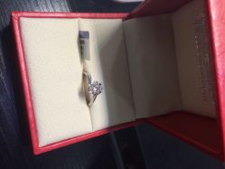 威德钻石-克拉钻专家&D色大本营-威德钻石-克拉钻大本营(南京东路店)