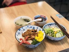 卤肉饭-红小满休闲餐厅(十全街店)