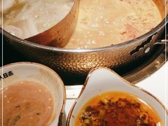 -牛人日志·鲜牛肉骨汤火锅(万科里瑧店)
