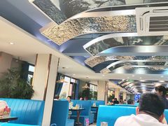 -小红鲸·海鲜餐厅(轸大路店)