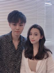 -Rise Hair上升造型
