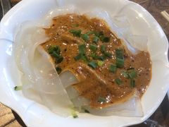 东北拉皮-安诚居干锅鸭头(八角店)