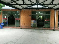 门面-陈岱后山窑鸡店