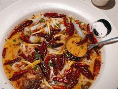 -江渔儿酸菜鱼(奥园广场金发购物中心店)