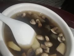 -功德林(南京西路店)