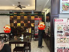 -鸿兴面馆馄饨小笼(稻香店)