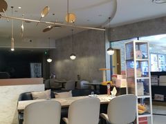 -必胜客(中大银泰店)