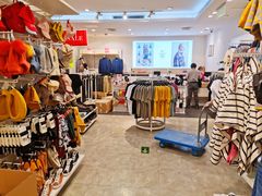 -C&A(新田360广场店)