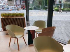 -奈雪的茶(优特汇店)