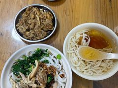 -再回首鸡肉米线(人民路一店)