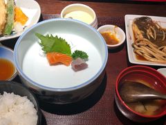 -翔峰炭火鳗鱼(悦泰街里公寓店)