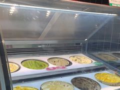 -亚马逊环球美食百汇(新城吾悦广场店)