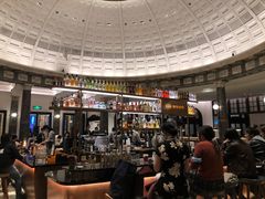 -星巴克臻选(天津恒隆广场旗舰店)