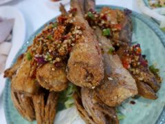 椒盐竹签鱼-三和烧腊酒家