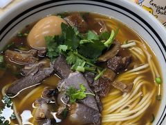 -小马牛肉面·牛骨熬制(南京博物院店)