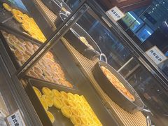 -金滏山烤肉·海鲜·火锅自助餐厅(襄阳万达店)