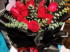 -帅巴人舅母子腊蹄民俗村