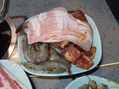 -金滏山烤肉·海鲜·火锅自助餐厅(襄阳万达店)