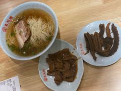 -朱鸿兴面馆(镇湖店)
