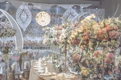 -花轿喜屋婚礼策划