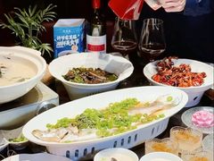 -许爷家·生态湖鲜(徐汇日月光店)