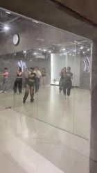 -HI dance 舞室
