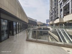 -易生活购物公园