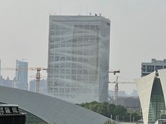 -前滩太古里木区停车场