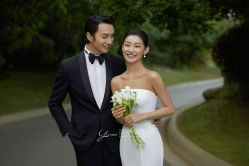 -雨墨婚纱摄影工作室