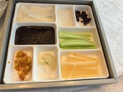 烤鸭配菜酱-君来湖滨饭店·渔餐厅