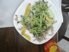 -顶之鲜海鲜餐厅