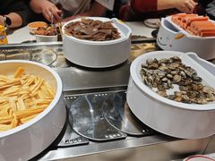 -龍歌自助小火锅(市北CBD万达店)