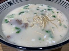 -牛三哥洛阳牛肉汤(生态城店)