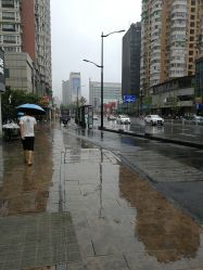 -苑苑发型设计