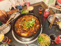 -鸿顺老铁锅美蛙鱼府(解放碑店)
